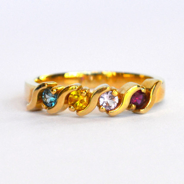 14k Yellow Gold Mothers Ring