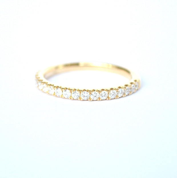 14k Yellow Gold Diamond Wedding Band
