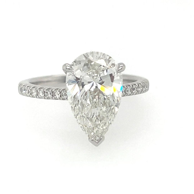 Private Label Lab Grown Diamond Engagement Ring