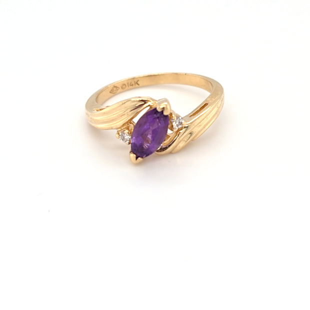 Estate 14K Yellow Gold Diamond Amethyst Ring
