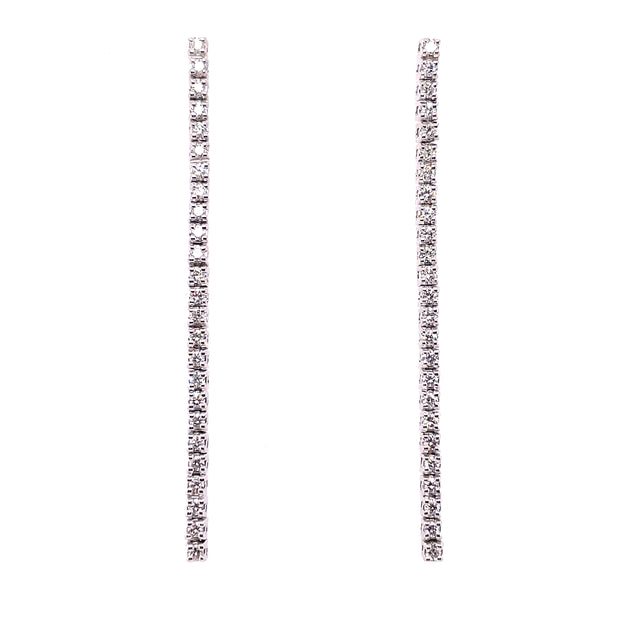 14K White Gold Pair Of Diamond Drop Earrings Containing Approximately 1.50CT Round Diamonds