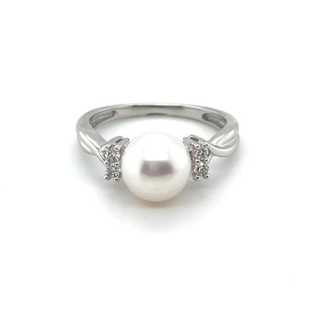 Pearl Ring