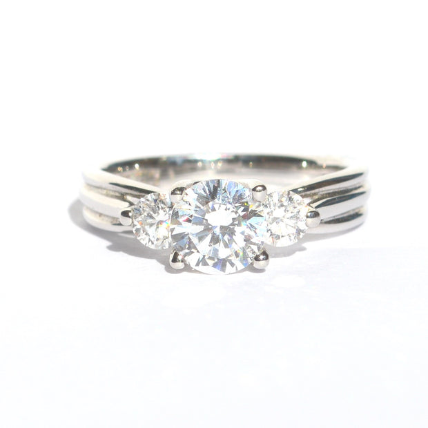 18K White Gold Diamond Engagement Ring Mounting