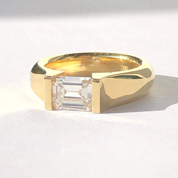 18k Yellow Gold Tension Set Steven Kretchmer Diamond Engagement Ring
